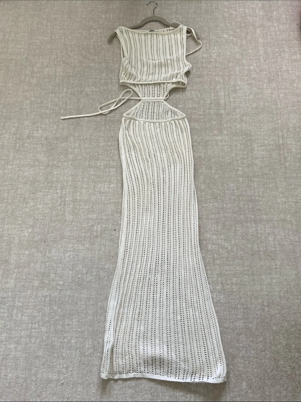 Abercrombie & Fitch Textured Slash Neck Cut-out Waist Maxi Dress